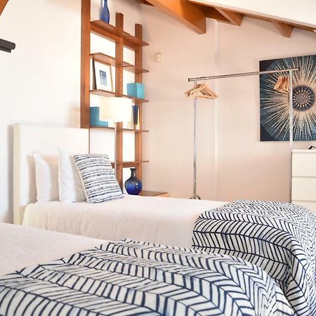 Architect-Designed Loft In A Historic Hilltop Neighborhood 리스본 외부 사진