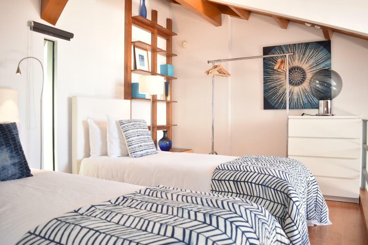 Architect-Designed Loft In A Historic Hilltop Neighborhood 리스본 외부 사진